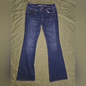American Eagle Outfitters Women's Dark Blue Boot Kick Jeans Size 8 Regular